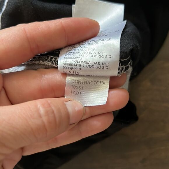 Calvin Klein light grey lined Sz-34C - Picture 8 of 8